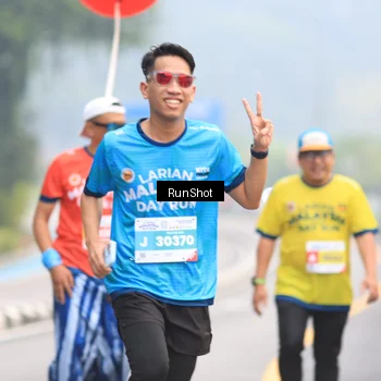 Runner Photo 7025174