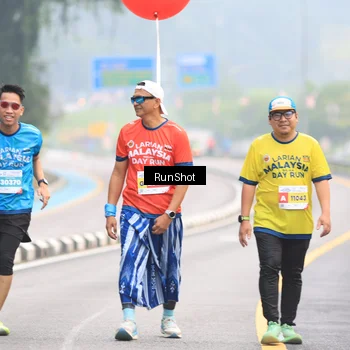 Runner Photo 7025181