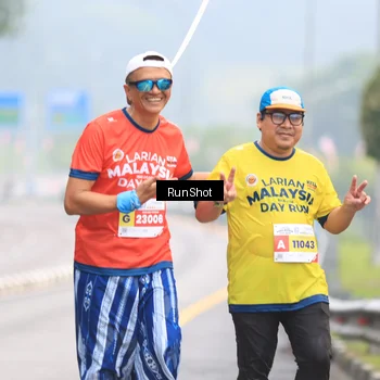 Runner Photo 7025195