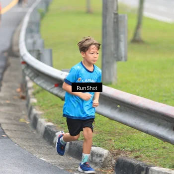 Runner Photo 7025204