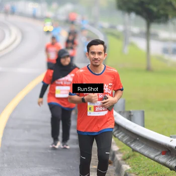 Runner Photo 7025217