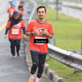 Runner Photo 7025220