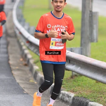 Runner Photo 7025254