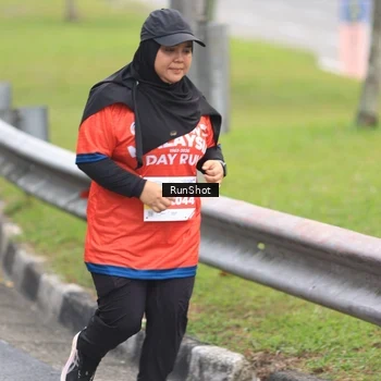 Runner Photo 7025262