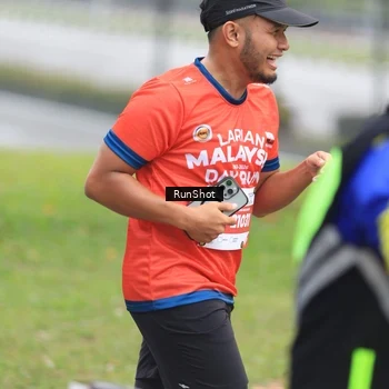 Runner Photo 7025283