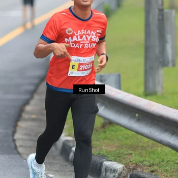 Runner Photo 7025291