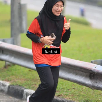 Runner Photo 7025295