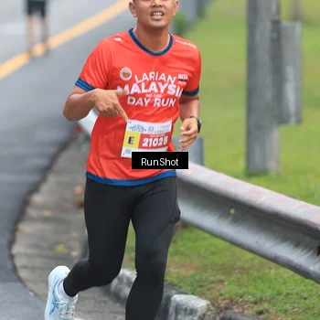 Runner Photo 7025298