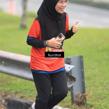 Runner Photo 7025300