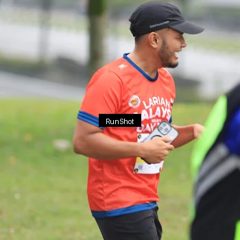 Runner Photo 7025304