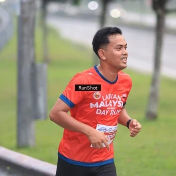Runner Photo 7025331