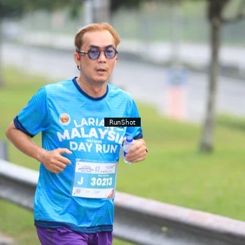 Runner Photo 7025334