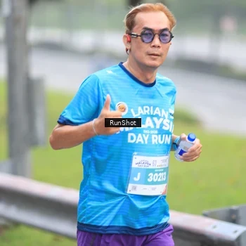 Runner Photo 7025349
