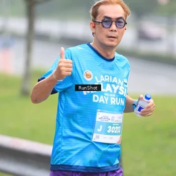 Runner Photo 7025350