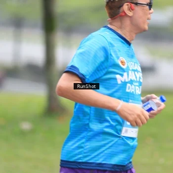 Runner Photo 7025361