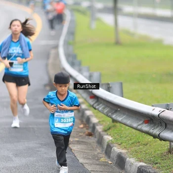 Runner Photo 7025362