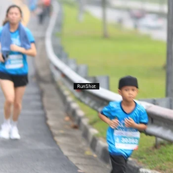 Runner Photo 7025366