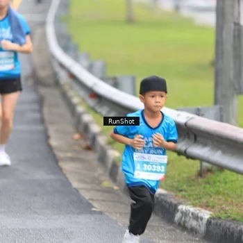 Runner Photo 7025368