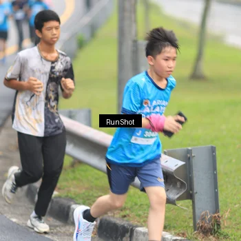Runner Photo 7025396