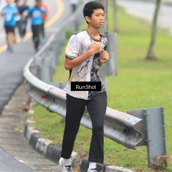 Runner Photo 7025399