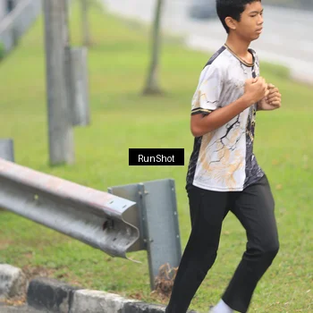 Runner Photo 7025404