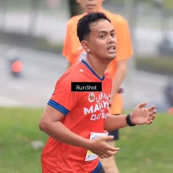 Runner Photo 7025413