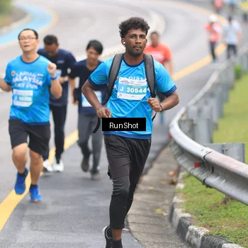 Runner Photo 7025417