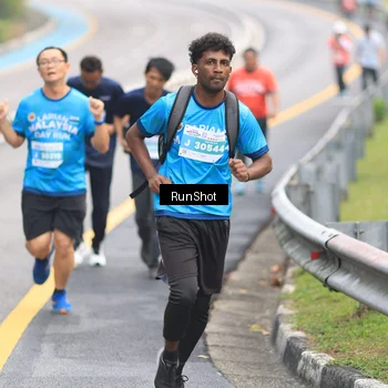 Runner Photo 7025420