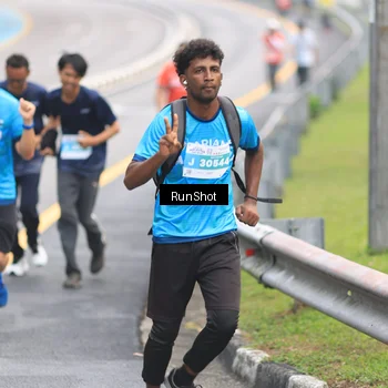 Runner Photo 7025429