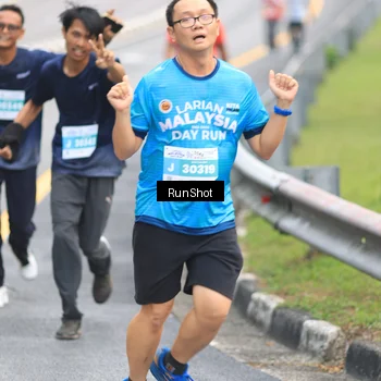 Runner Photo 7025440