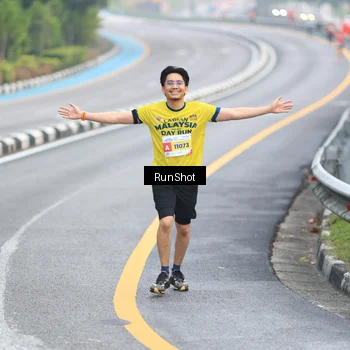 Runner Photo 7025441