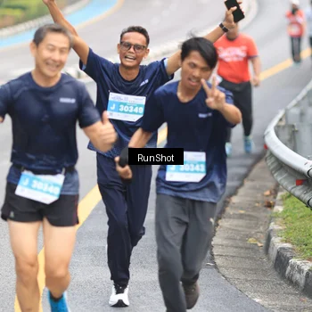 Runner Photo 7025448