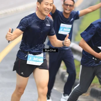 Runner Photo 7025460