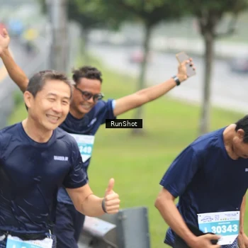 Runner Photo 7025463