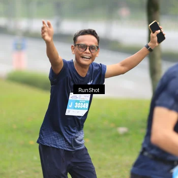 Runner Photo 7025471