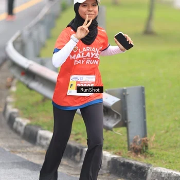 Runner Photo 7025501