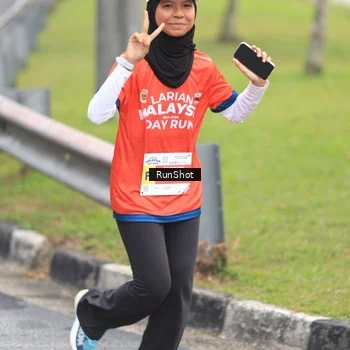 Runner Photo 7025504