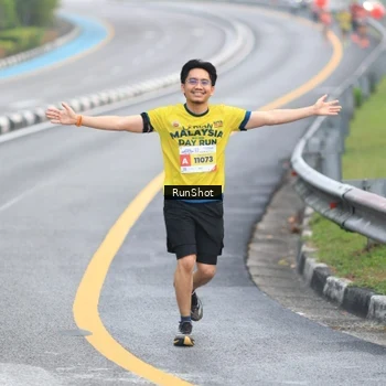 Runner Photo 7025514