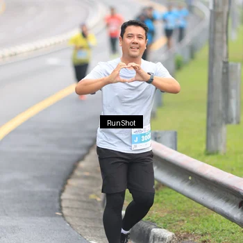 Runner Photo 7025516