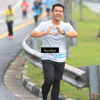Runner Photo 7025524