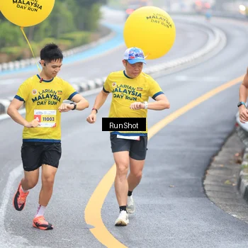 Runner Photo 7025537
