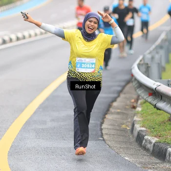 Runner Photo 7025540
