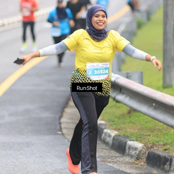 Runner Photo 7025543
