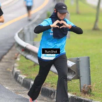 Runner Photo 7025564