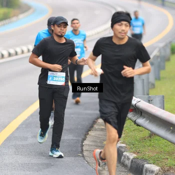 Runner Photo 7025569