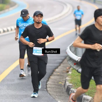 Runner Photo 7025571