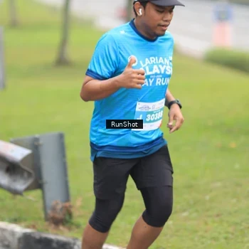 Runner Photo 7025595