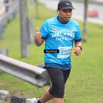 Runner Photo 7025598