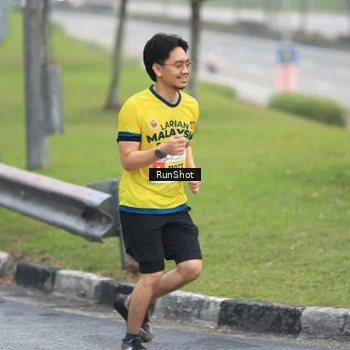 Runner Photo 7025608