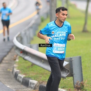 Runner Photo 7025611